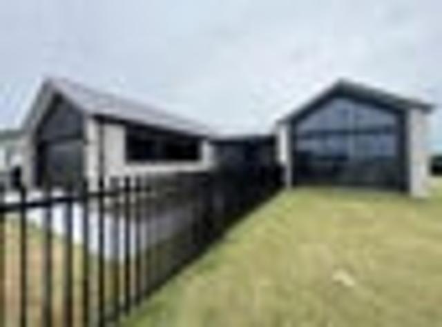 One Tree Point, 4 bedrooms, $1100 pw
