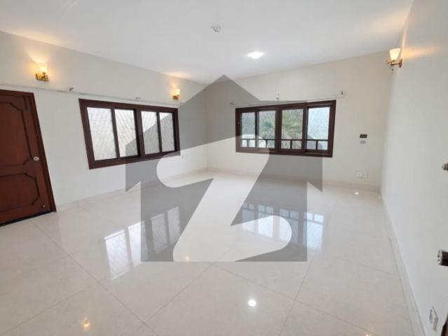 One unit house for sale in gulshan e iqbal block 7