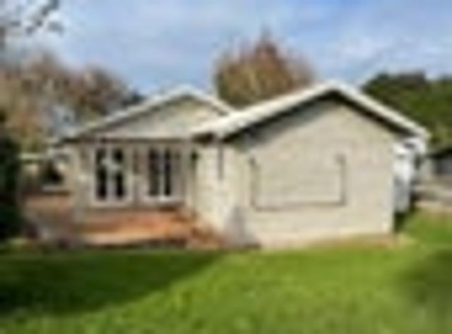 Onehunga, 4 bedrooms, $1000 pw