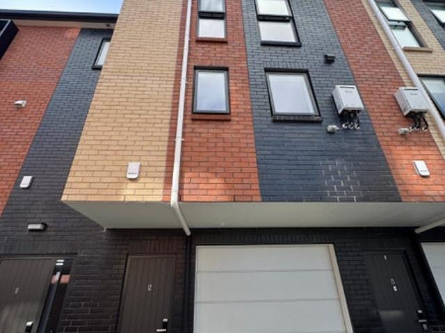 onehunga, 4 bedrooms