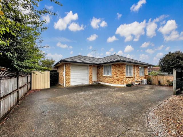 onehunga, 4 bedrooms
