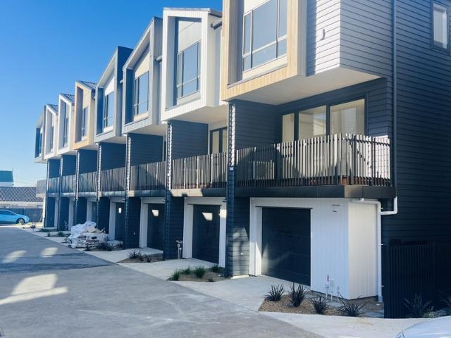 onehunga, 4 bedrooms