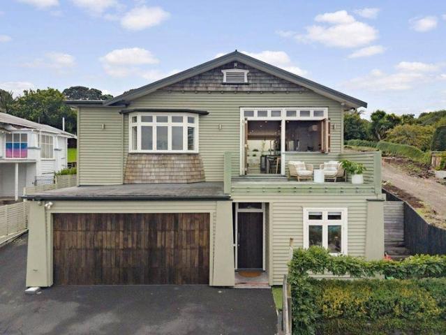 onehunga, 5 bedrooms