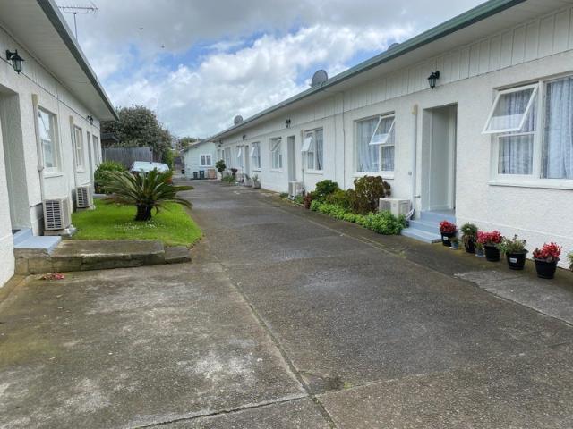 onehunga, 2 bedrooms
