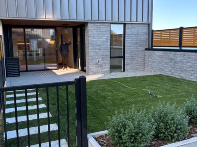 onehunga, 2 bedrooms