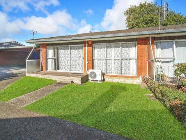 onehunga, 2 bedrooms