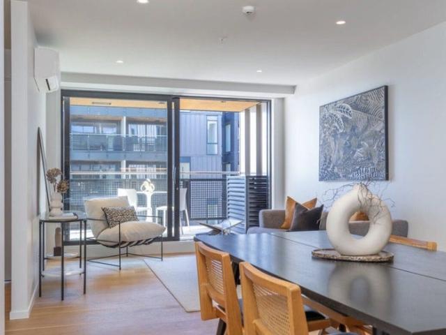 onehunga, 2 bedrooms