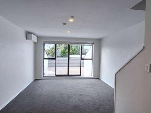 onehunga, 2 bedrooms