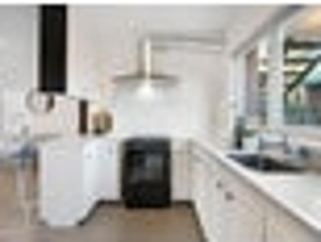 Onehunga, 2 bedrooms, $570 pw