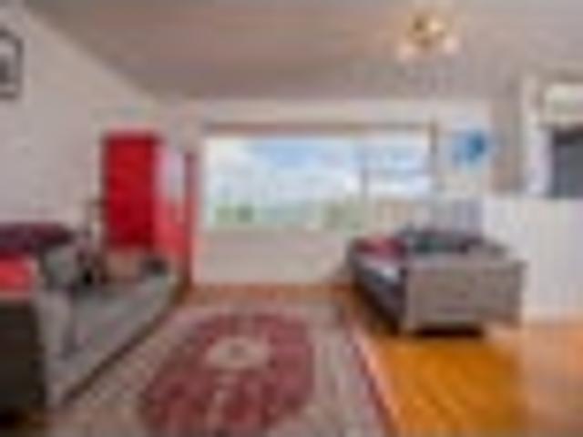 Onehunga, 2 bedrooms, $600 pw