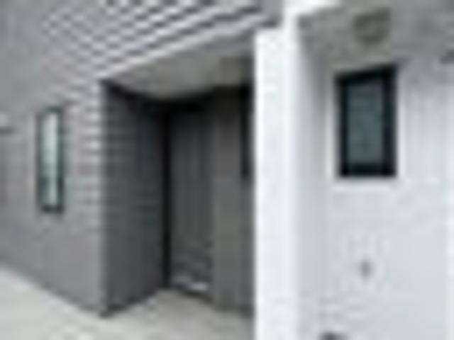 Onehunga, 2 bedrooms, $600 pw