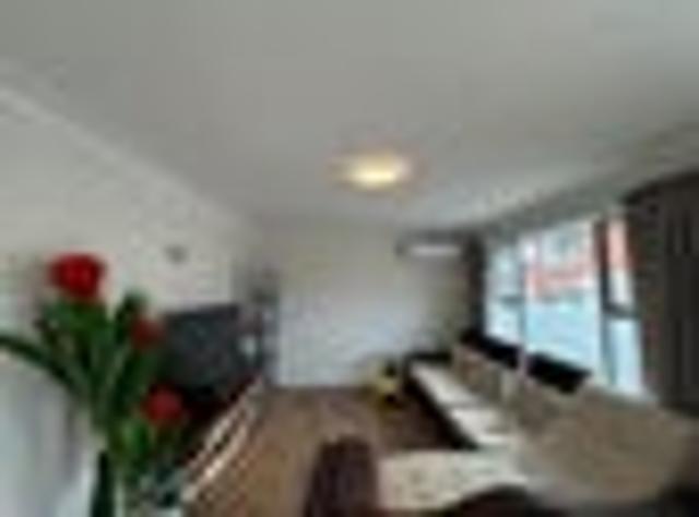 Onehunga, 2 bedrooms, $620 pw