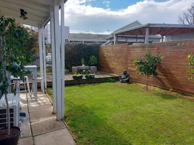 onehunga, 2 bedrooms