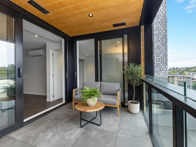 onehunga, 2 bedrooms