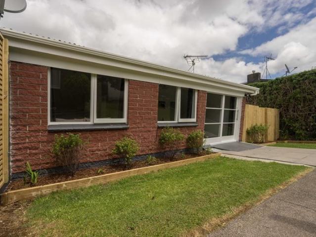 onehunga, 2 bedrooms