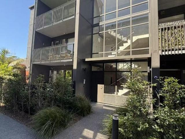 onehunga, 2 bedrooms