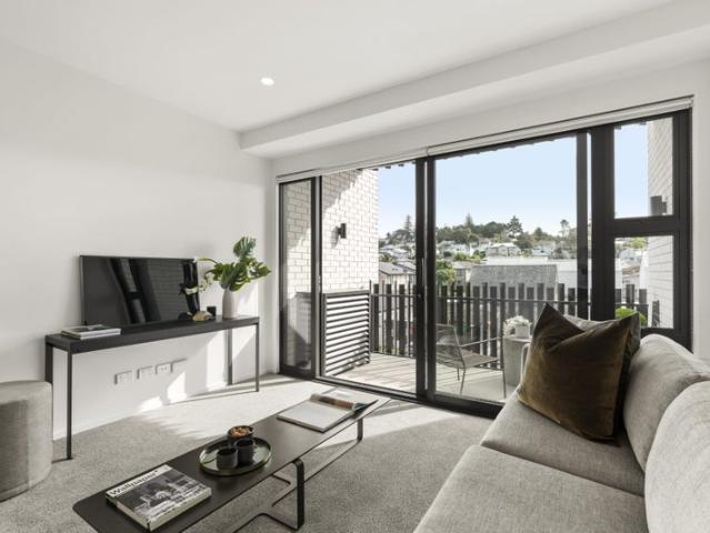 onehunga, 2 bedrooms