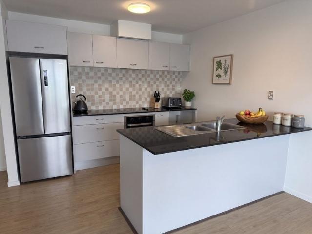 onehunga, 3 bedrooms