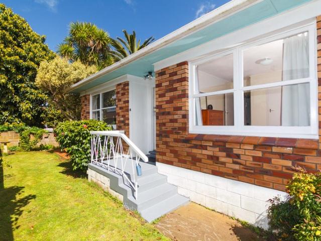 onehunga, 3 bedrooms