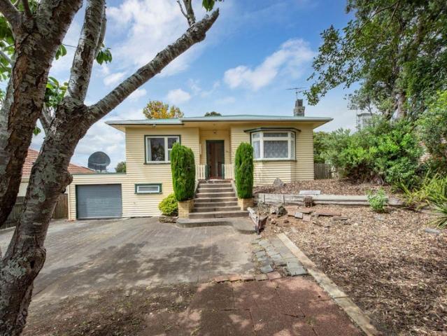 onehunga, 3 bedrooms