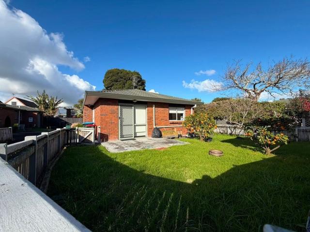 onehunga, 3 bedrooms