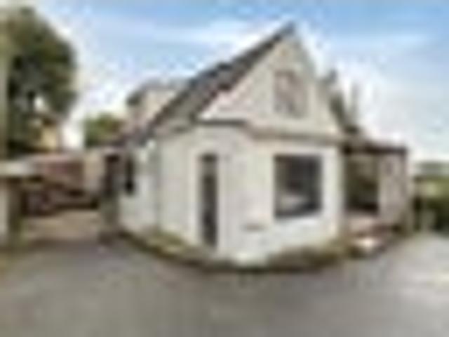 Onehunga, 3 bedrooms, $795 pw