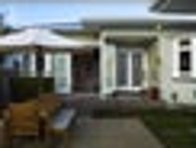 Onehunga, 3 bedrooms, $900 pw