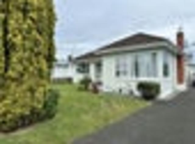 Onekawa, 3 bedrooms, $640 pw