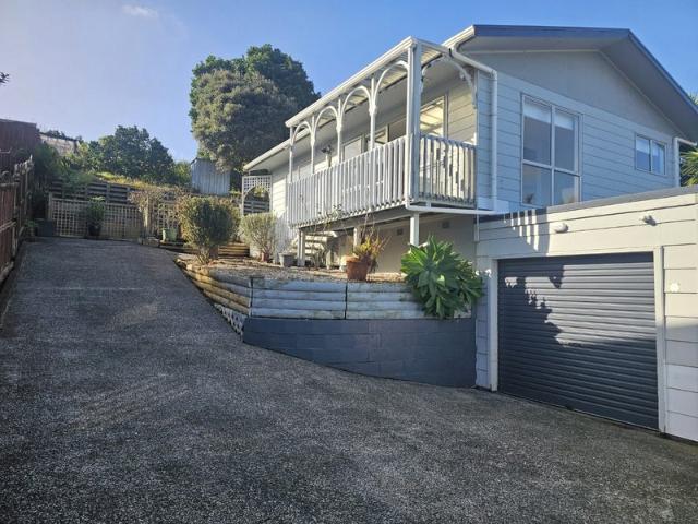 onerahi, 2 bedrooms