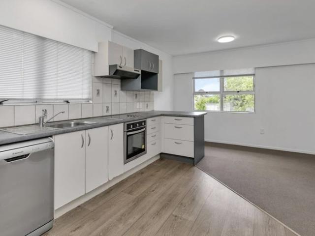 onerahi, 3 bedrooms