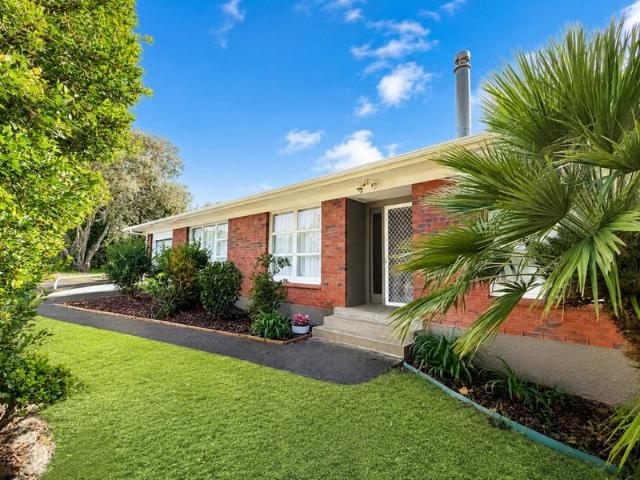 onerahi, 3 bedrooms