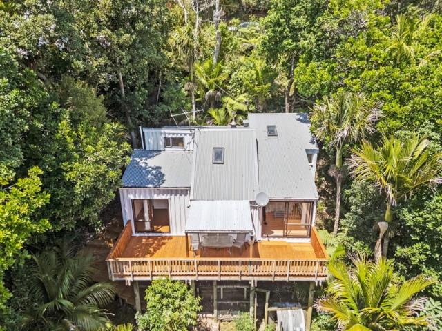 oneroa, 2 bedrooms