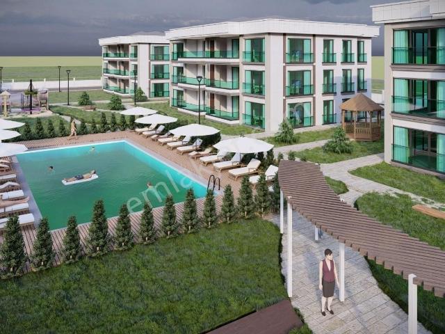 Önerlerde Göl Manzaralı Havuzlu Site İçinde Satılık 3+1 Daire
