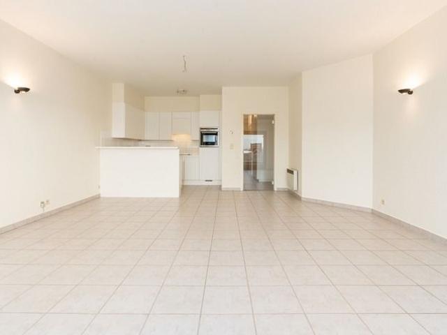 Ongemeubeld appartement met 2 slaapkamers te Nieuwpoort