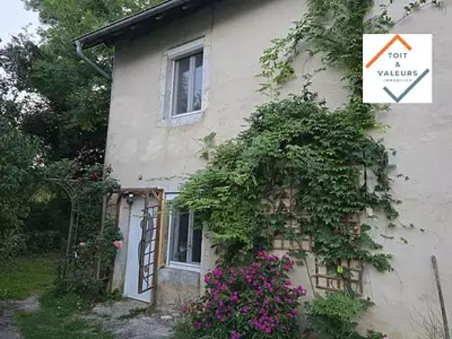 Onglières 39250 Achat / Vente maison 9 pièces t9 cave parking