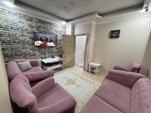 Önlü'den Atatürk Mah'da 2+1 70m2 Merkezi Konum'da Yüksek Giriş
