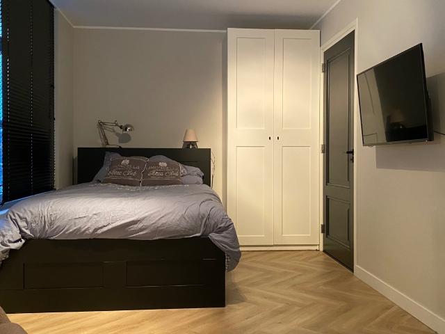 only for girls Kamer in rustige buurt