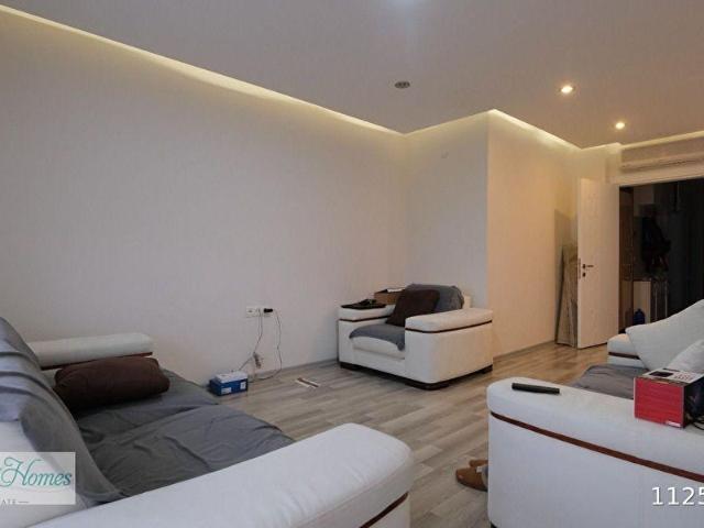 ÖNÜ AÇIK YENİ BİNADA ARAKAT AYRI MUTFAK 2+1