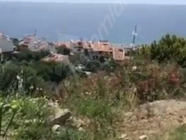 ÖNÜ ASLA KAPANMAZ MUHTEŞEM DENİZ MANZARALI MÜSTAKİL TAPULU ARSA