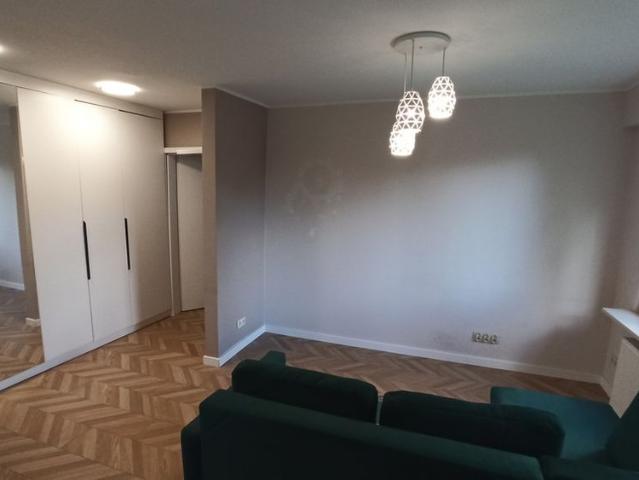 os. Piastowskie 2 pokoje PO REMONCIE