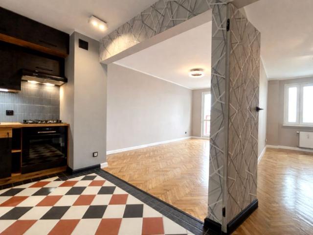 Os. Pod Lipami 38,30 m², Poznań