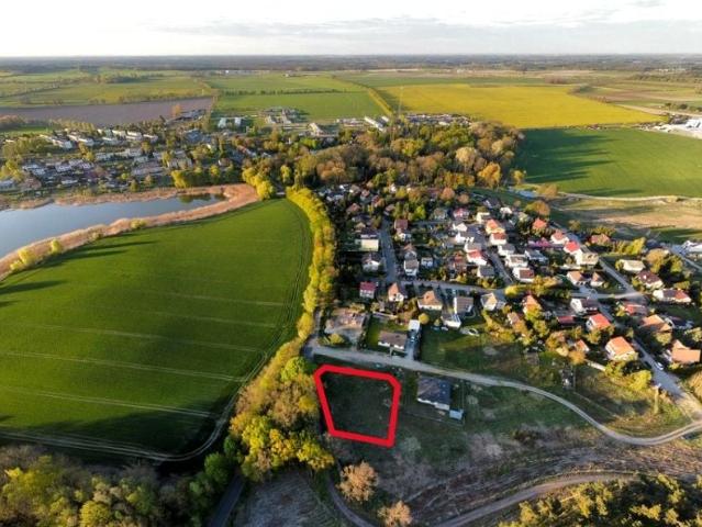 Os. Słowiańskie 1 287 m², Manieczki