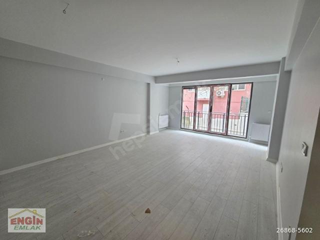 OSMANBEY METROSUNA 6 DK. 1+1 65 M2 SIFIR BİNADA BOŞ LUX DAİRE