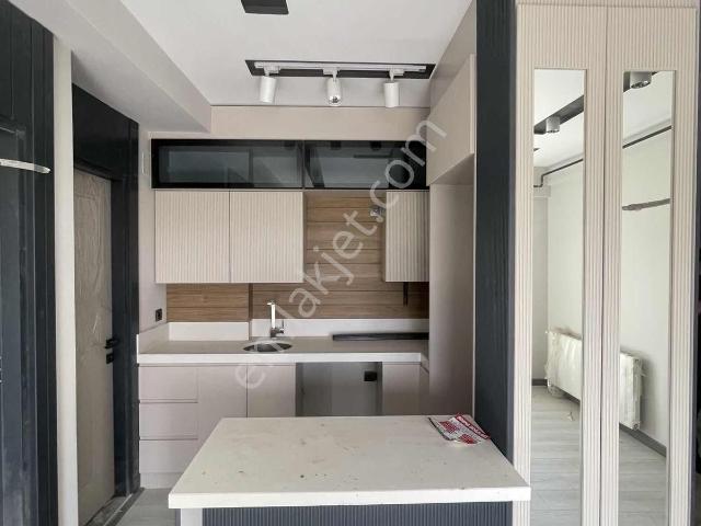 Osmangazı Tokıler Yanı Lux Sıtede Lüx Iscılıklı 2+1 Acık Mutfak