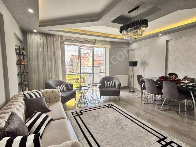 Osmangazi Caddesi Eğitim Araştırma Hastanesi Yakını Ful Yapılı
