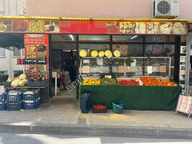 Osmangazi Çarşamba Meydan Da Üç Cepheli Satılık Kiracılı Dükkan