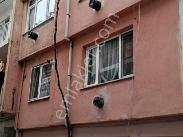 Osmangazi Başaran Mah. 2+1 Doğalgaz Sobalı Teraslı Daire