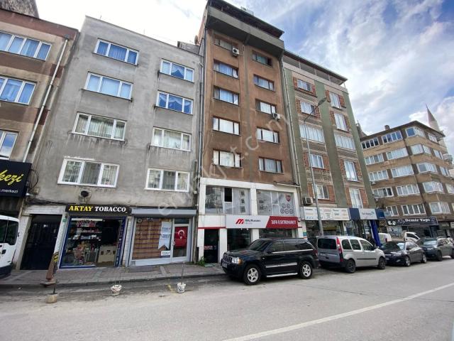 Osmangazi Gazcılar Celalbayar Caddesinde Kira Getirili Bina