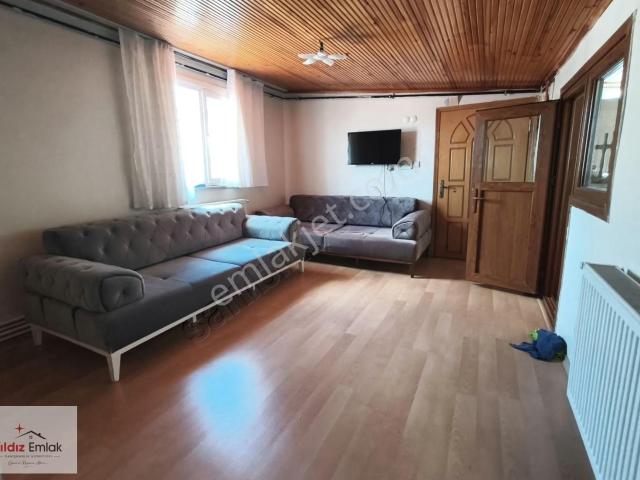 Osmangazi Mah 1+1 Eşyalı Çatı Katı Kiralık Daire