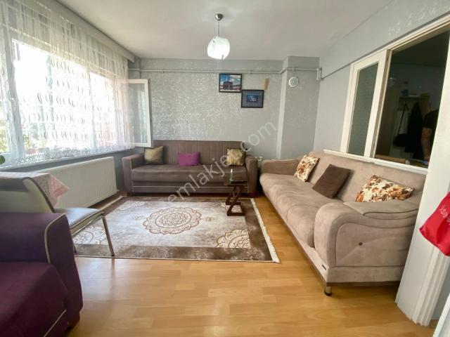 Osmangazi Muradiye Kocanaip’de Ara Kat Satılık Daire